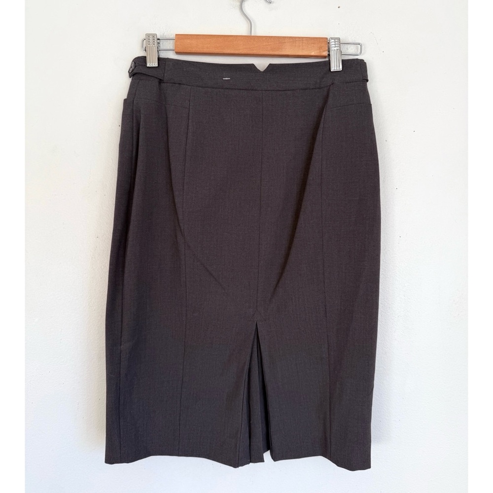 Set Norma Kamali Emma Blazer and Skirt Set in Charcoal Grey - Picture 8 of 10